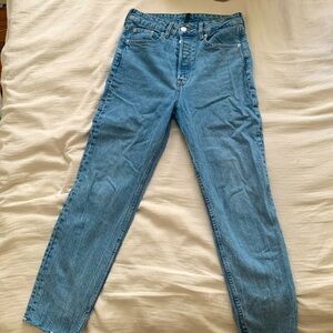 H&M divided blue jeans. Size 6